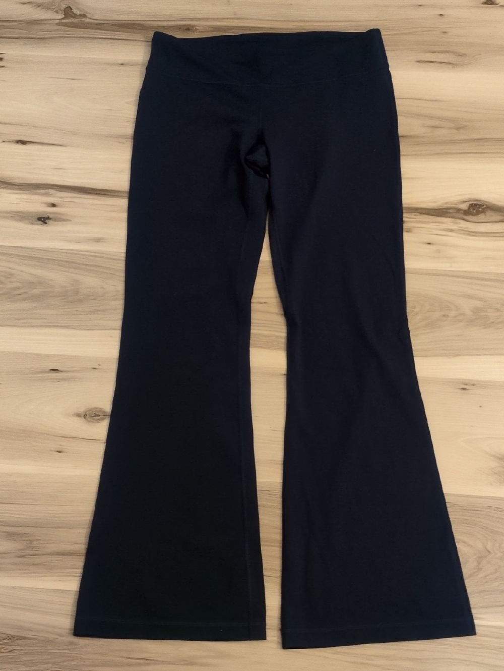 Like New Lululemon Flare Bottom Leggings Navy Size 10